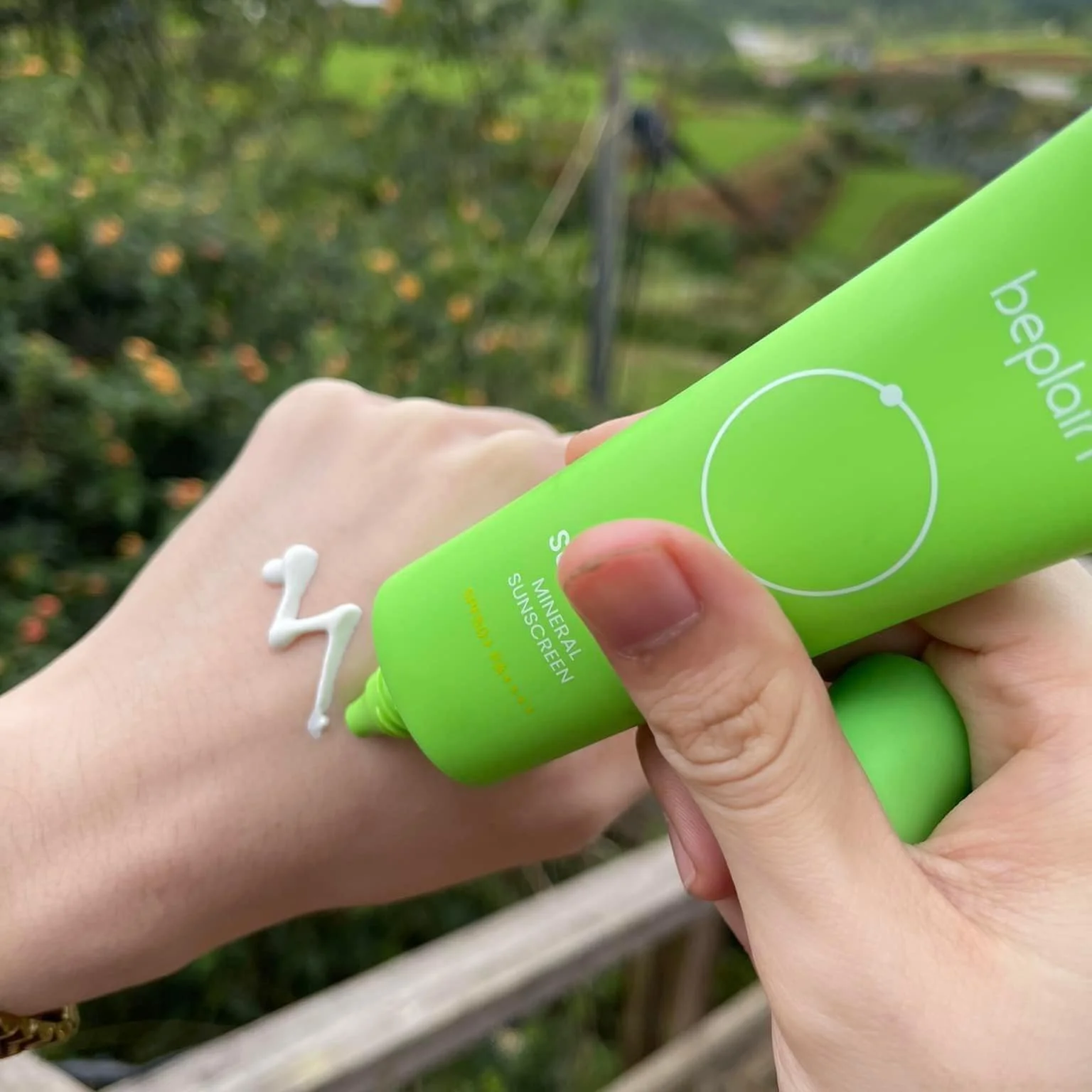 Sun Muse Moisturizing Green Sunscreen SPF50+ PA++++ - Image 2