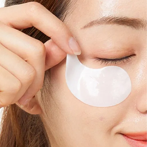 Red Lacto Collagen Eye Patch - Image 7