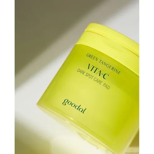 Green Tangerine Vita C Toner Pad - Image 2