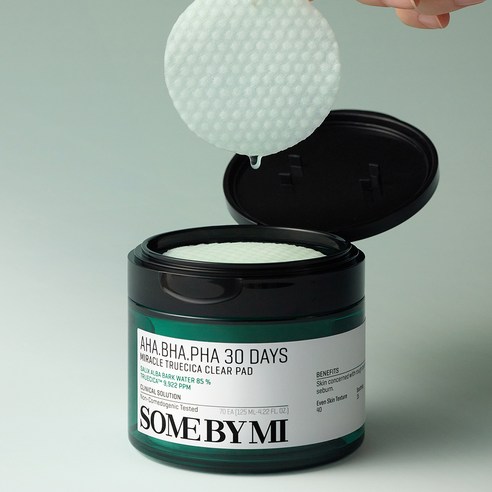 AHA BHA PHA 30 Days Miracle Truecica Clear Pad, 70ea - Image 2